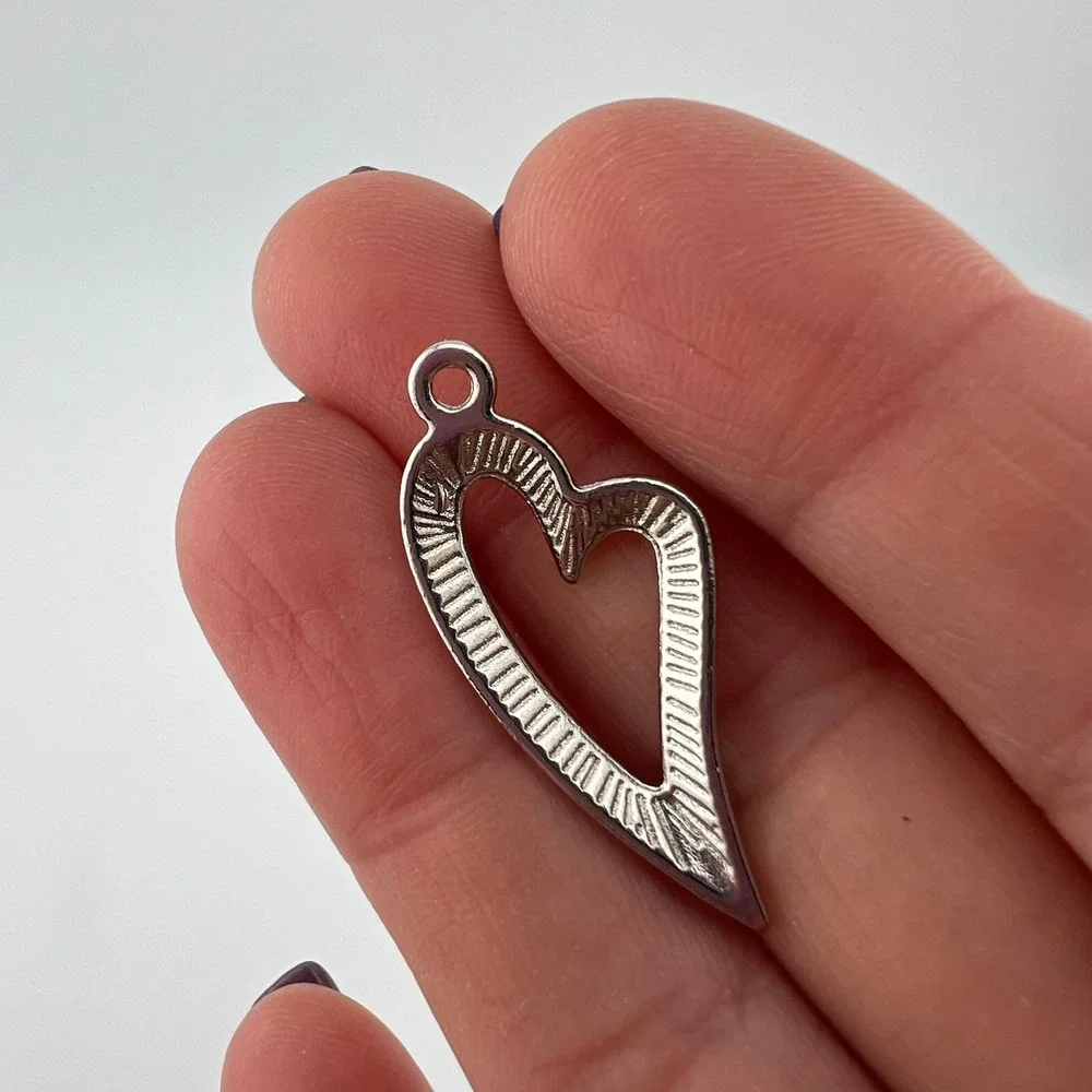 Silver Tone Open Heart Pendant Charm Minimalist Jewelry Making Finding Supply